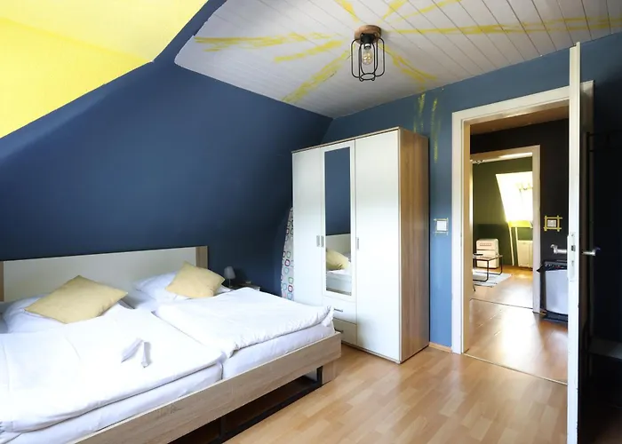 Seeblick Hotel Und Ferienwohnungen Obermaubach Apartmán